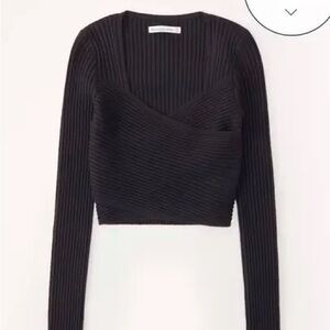 Abercrombie & Fitch Luxeloft Slim Wrap Sweater M